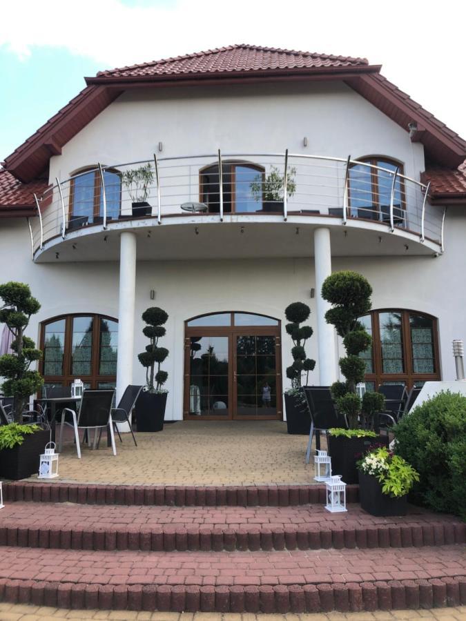 Rezydencja Szmaragdowy Ogrod Hotel Konstantynow Lodzki Ngoại thất bức ảnh